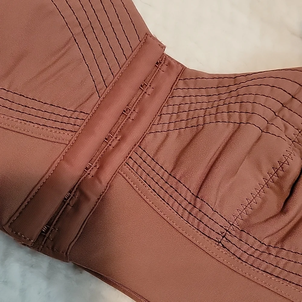 Fabletics Ines Sports Bra - Picture 4 of 6